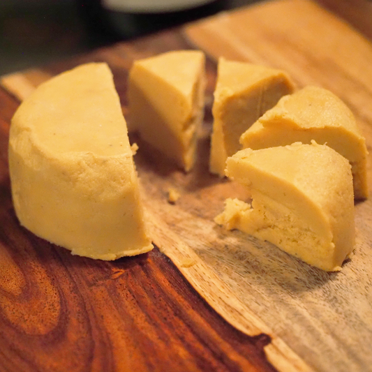 Rose City Creamery - Aged Cheddar - Plant Based Artisan Cheese